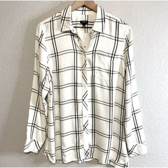 Talbots Womens XL Black Cream Plaid Button Up Long Sleeve Shirt 100% Rayon NWOT - Picture 1 of 5